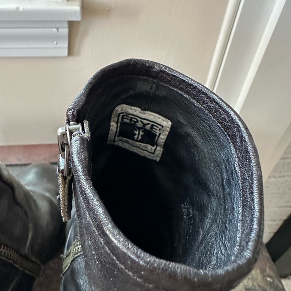 Frye Patty Artisan Zip Heeled Booties - Picture 5 of 7